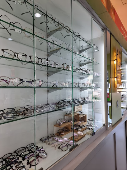 Bino Vision Centre — optical shop in Taman Tok Perdana, Sitiawan