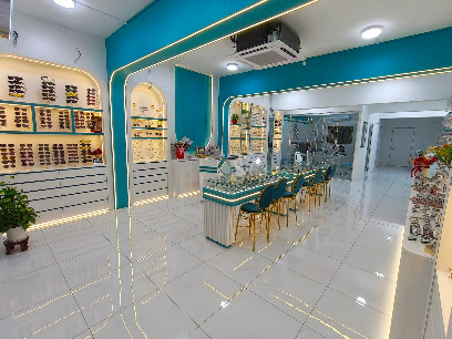 C MORE OPTOMETRY SDN BHD — optical shop in Malim, Melaka