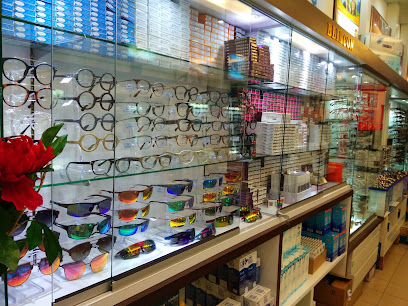 De Human Eyes Optometrists — optical shop in Persiaran Bayan Indah, George Town