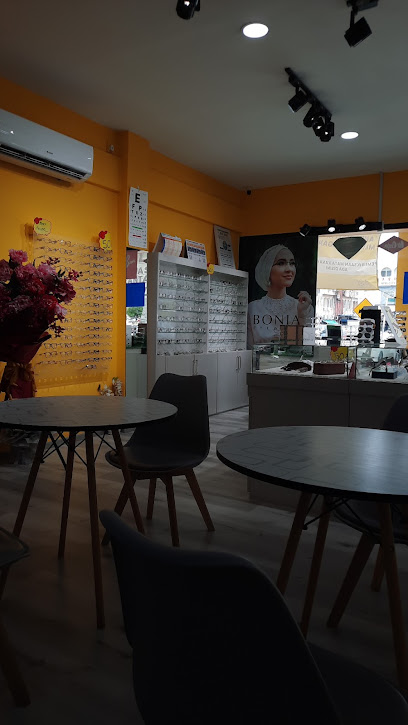 Degree By Optometrist — optical shop in Jalan Bendahara, Miri