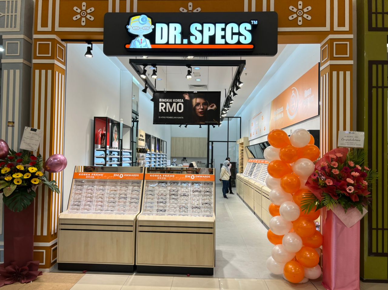 Dr Specs — photo 2