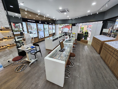 E Meng Optical Batu Pahat — optical shop in Kampung Pegawai, Batu Pahat
