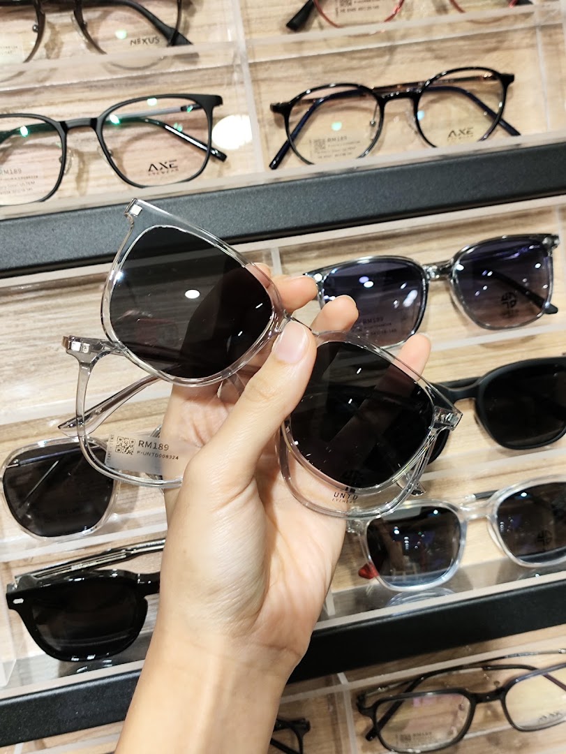 ES Eyewear Specialist | Ipoh Garden South — photo 4