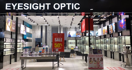 Eyesight Optic @ Plaza Merdeka — optical shop in Pearl Street, Kuching