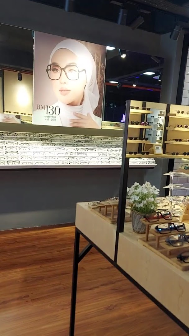 Factory Eyewear Seksyen 18 Shah Alam — photo 3