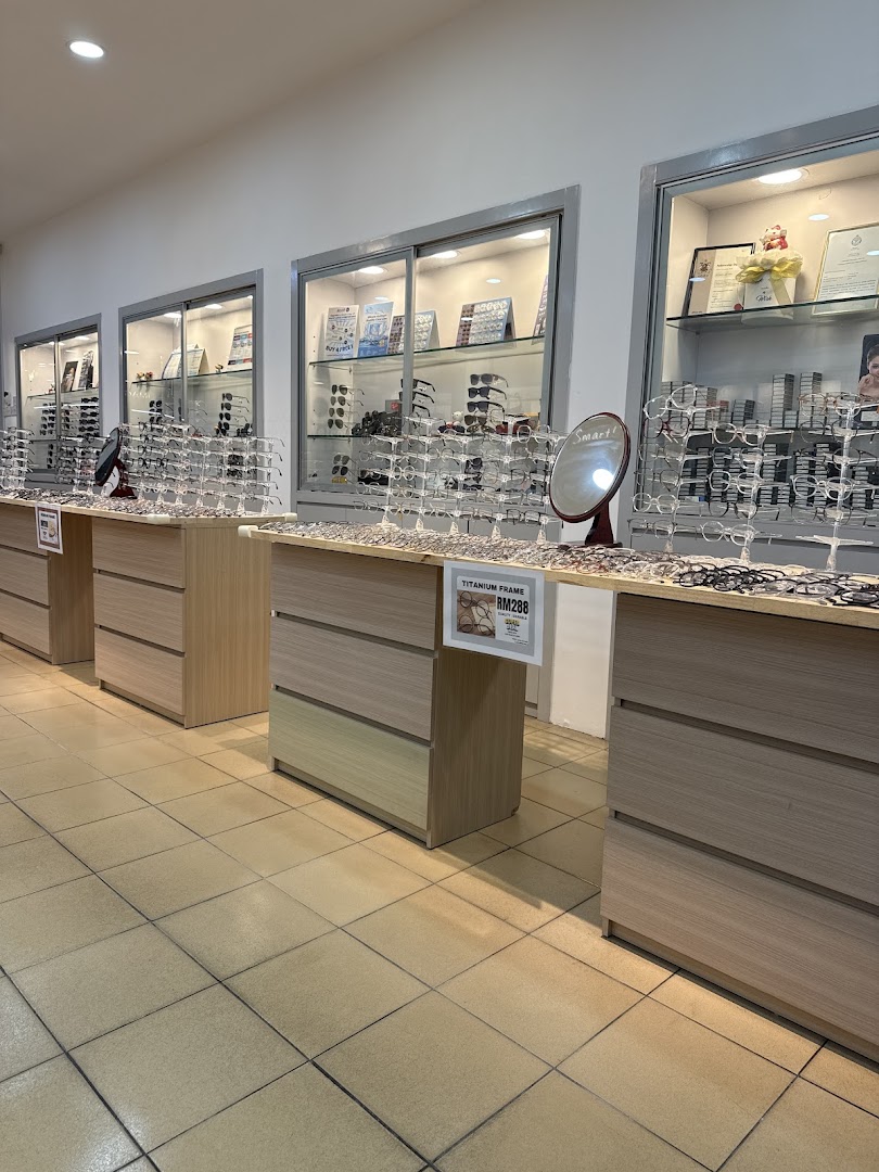Frame & Lens Optometry — photo 2