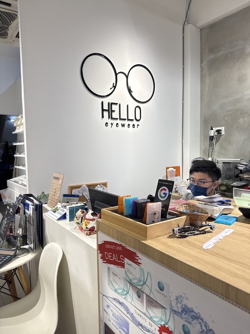 HELLO eyewear- Optical,Spectacle,Sunglasses,Prescription Glasses,Contact Lens Shop in Johor Bahru (柔佛新山老街眼镜店/隐形眼镜） — photo 4