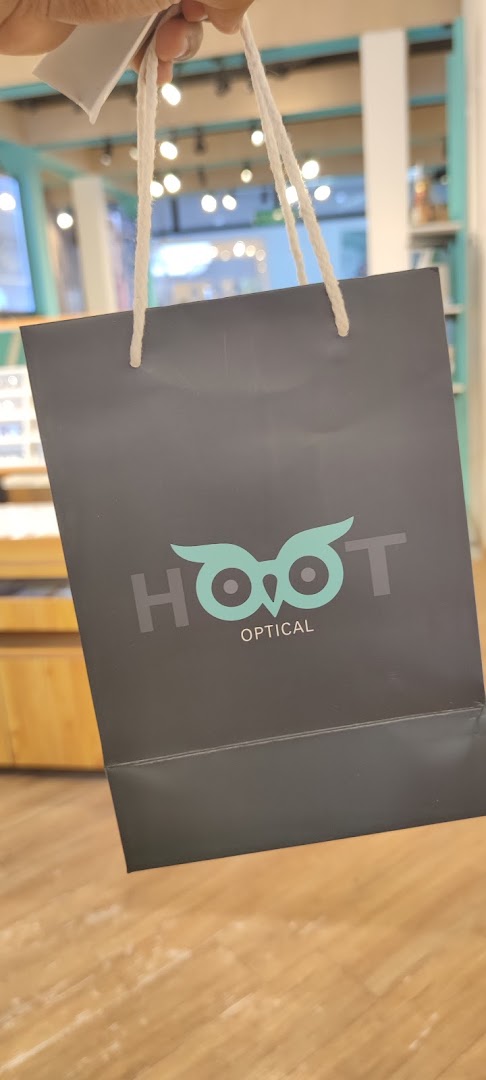 Hoot Optical Dataran Pahlawan — photo 3