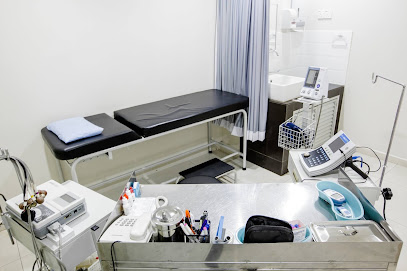 IPOH EYE SPECIALIST CENTRE — optical shop in Jalan Raja Permaisuri Bainun, Ipoh