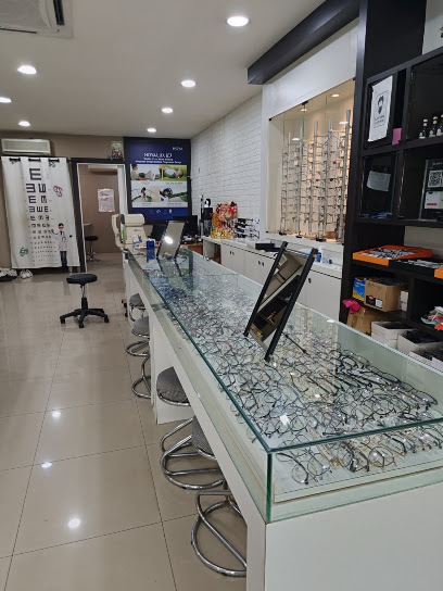 Jack Eyewear — optical shop in Taman Seremban Jaya, Seremban