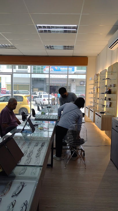 KCOG SDN. BHD.(Kim Chung Optical Gallery) — optical shop in Bandar sibuga jaya bt8, Sandakan