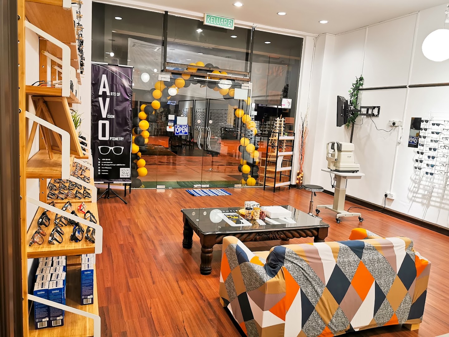 Kedai Cermin Mata Arts of Vision Optometry (AVO) — photo 3