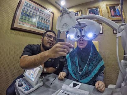 Kristal Optometrist — optical shop in Taman Semarak, Kulim