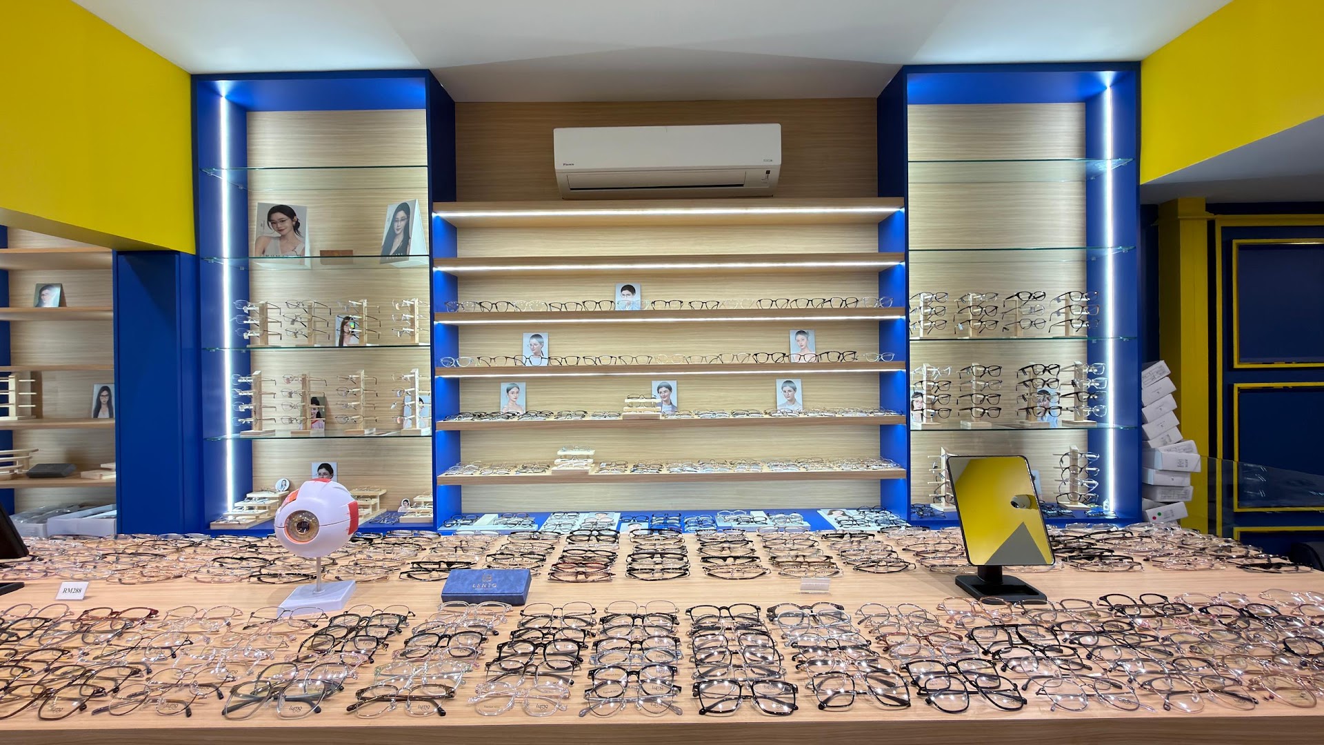 LENTO | Bespoke Glasses — photo 3