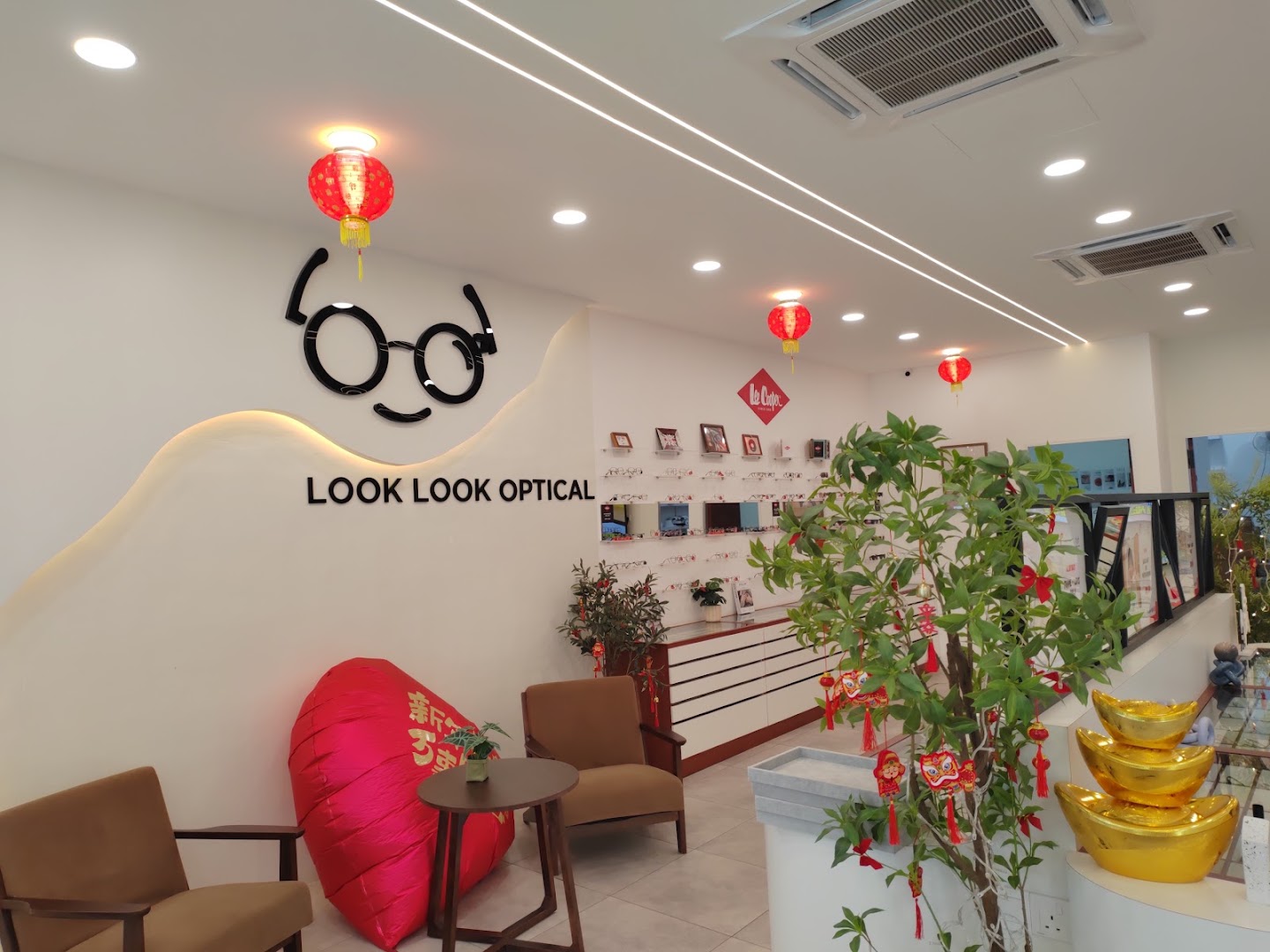 Look Look Optical Ayer Keroh Melaka — photo 3