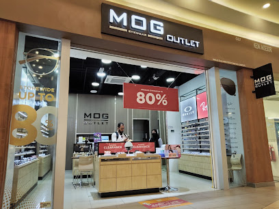 MOG Eyewear Mitsui Outlet Park KLIA — optical shop in Persiaran Komersial, Sepang