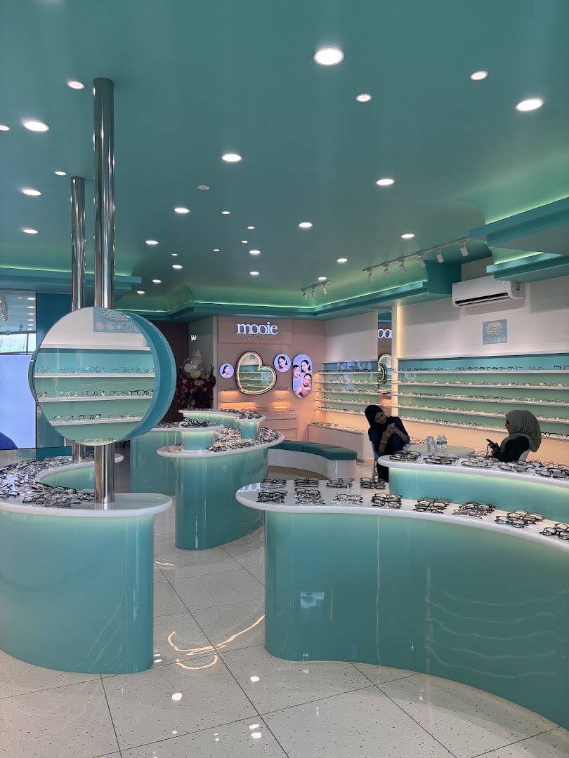 Moo Eyewear Sdn Bhd — photo 3