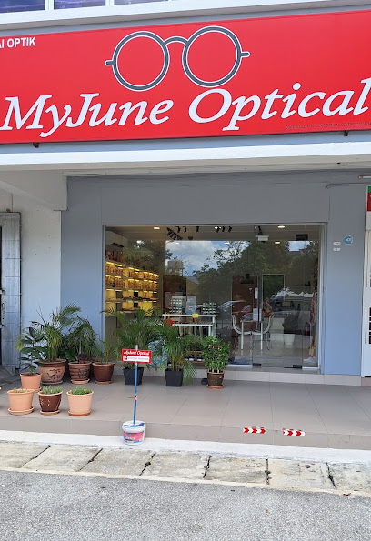 My June Optical — optical shop in Taman Sri Merdeka, Ampang Jaya