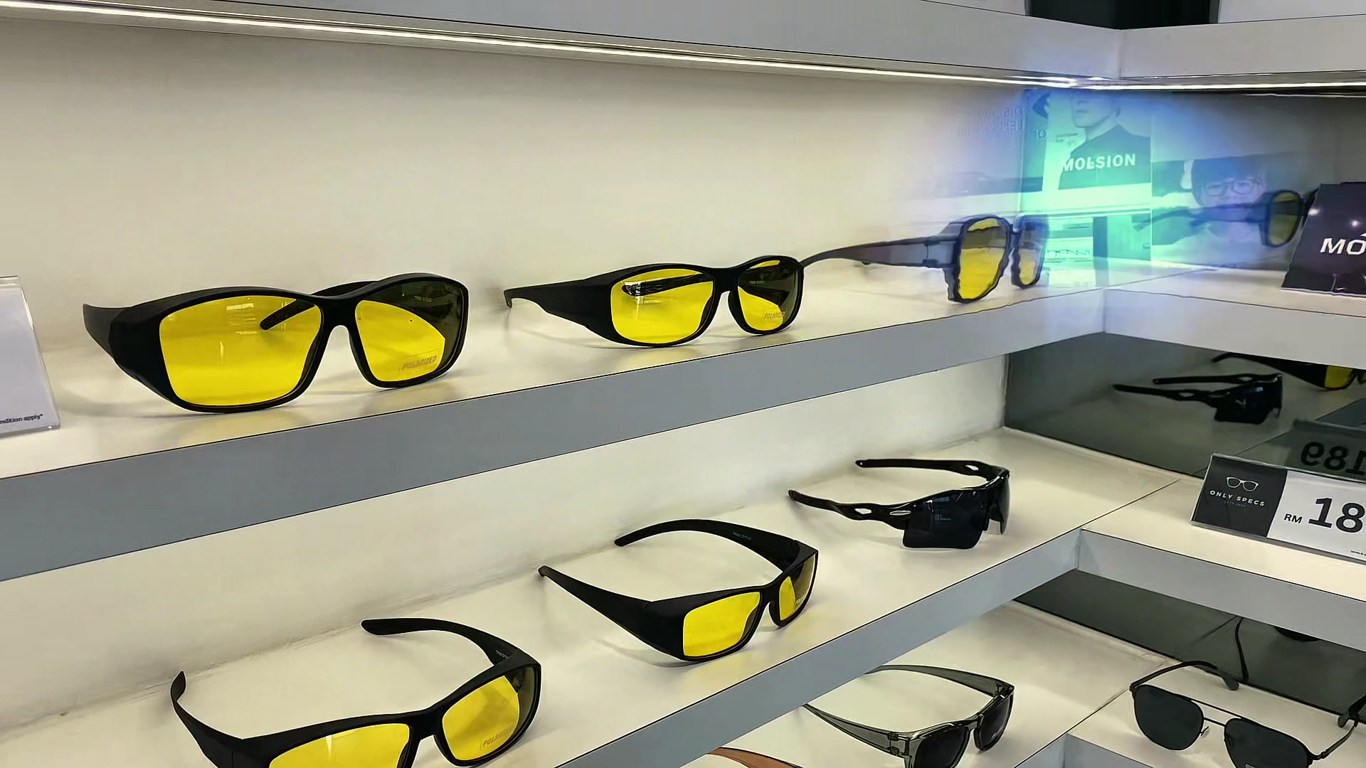 Only Specs — photo 3