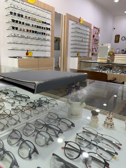 Optical 33 — optical shop in Taman Pandan Damai, Kuantan