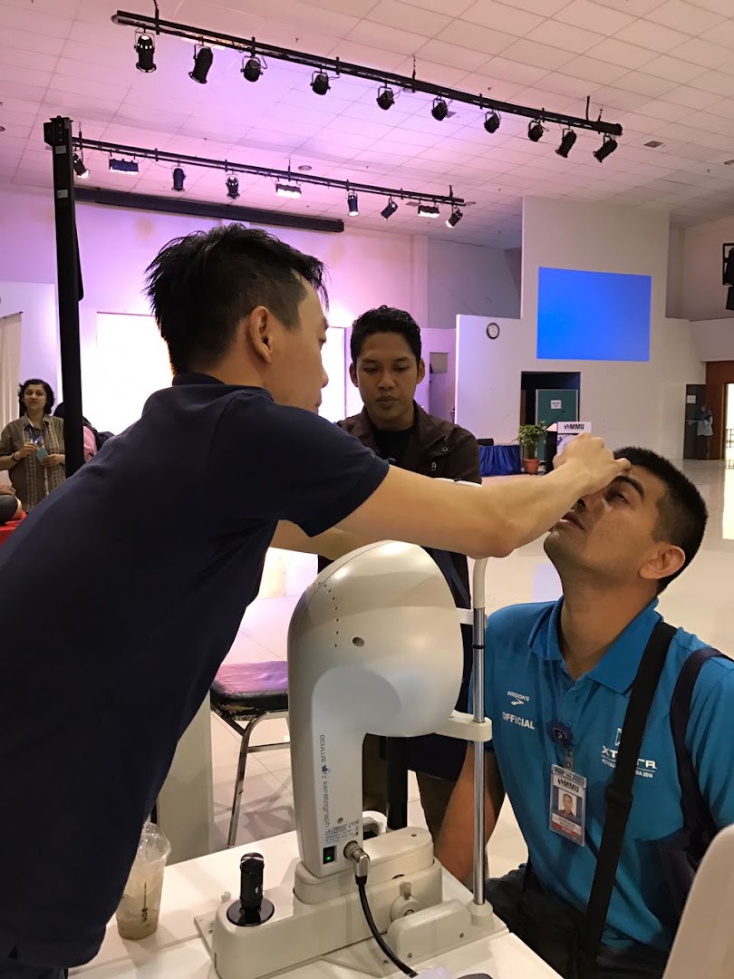 OPTIKER OPTOMETRY CLINIC — photo 4