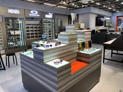 Oxford Optical Sri Manjung — optical shop in Seri Manjung, Seri Manjung
