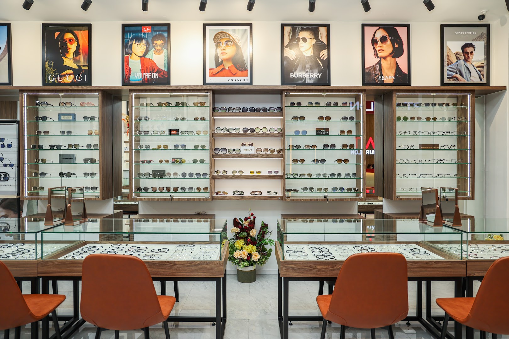 Paris Optical Starling Mall, Petaling Jaya — photo 4