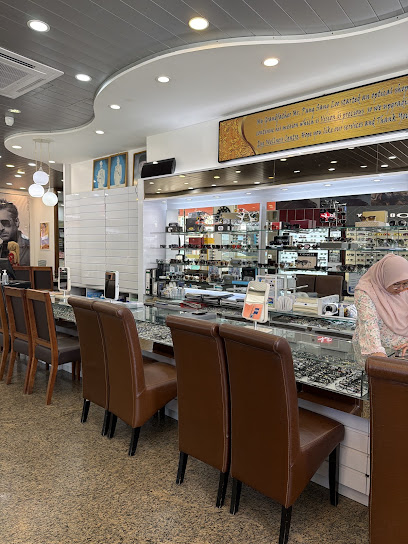 Penney Pang Optometry — optical shop in Kampung Panglima, Kuala Terengganu