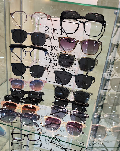 Pusat Cermin Mata Maju — optical shop in Taman Paya Rumput, Melaka