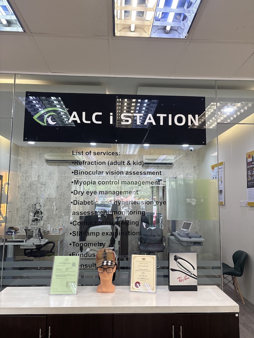 Pusat Optometri ALC I Station — photo 5