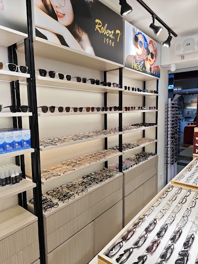 Robert.T 1994 Optical KCPM — optical shop in PLAZA MERDEKA SHOPPING CENTRE, Kuching