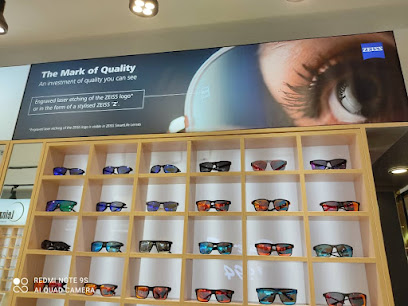 Robert. T 1994 Premium Suria Sabah Basement — optical shop in Kota Kinabalu, Kota Kinabalu