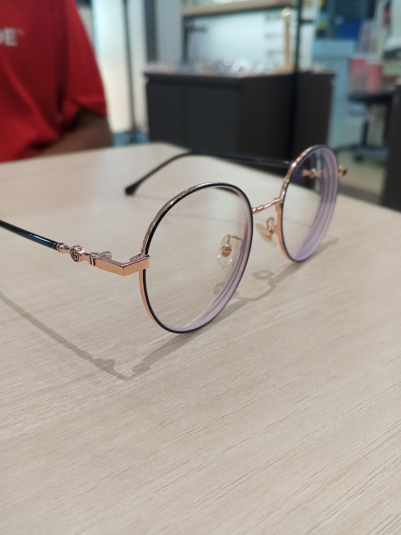 Season Optical Econsave Kampung Jawa — photo 3