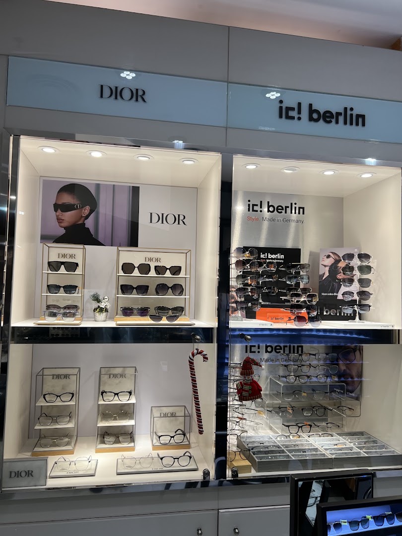Seen Eyewear Gurney Plaza — photo 4
