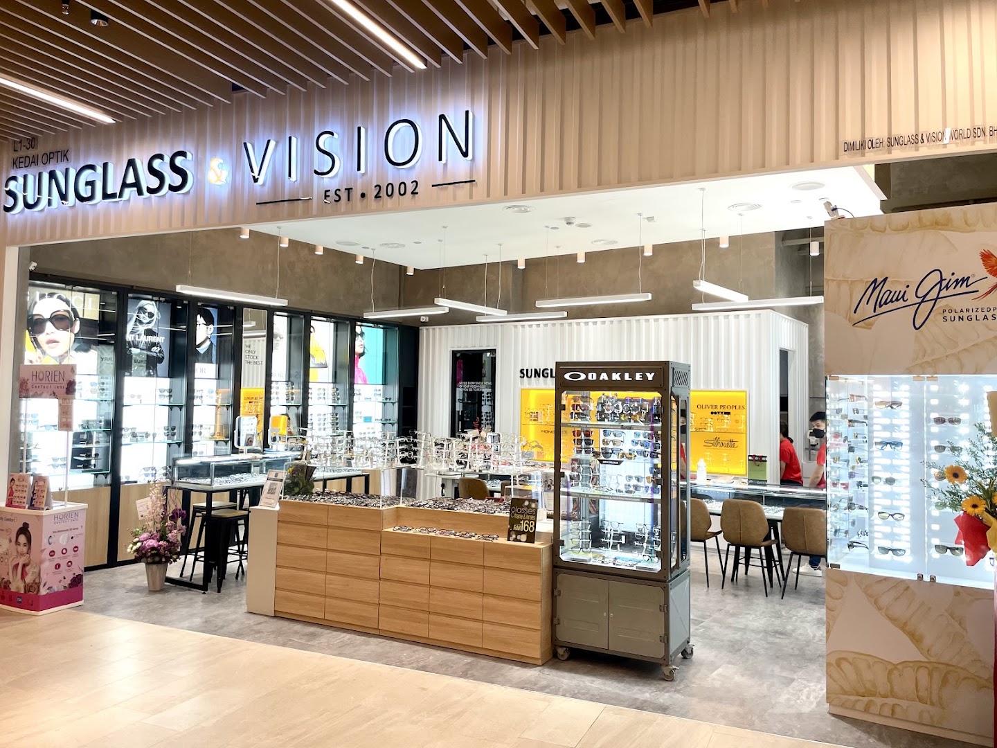 SUNGLASS & VISION 1Utama — photo 5