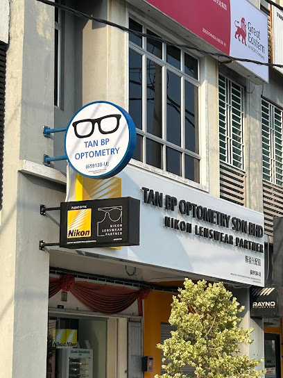 Tan BP Optometry Sdn. Bhd. — optical shop in Kampung Pegawai, Batu Pahat