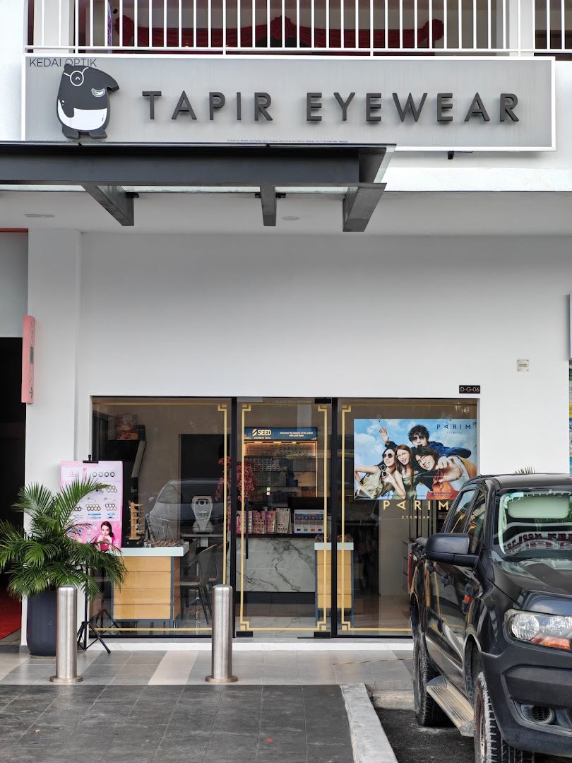 TAPIR EYEWEAR HUNI SQUARE OPTICAL STORE — photo 2